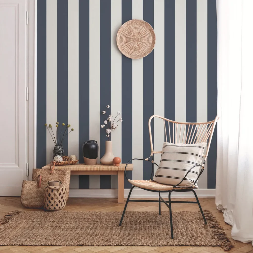 ESSENTIAL STRIPES